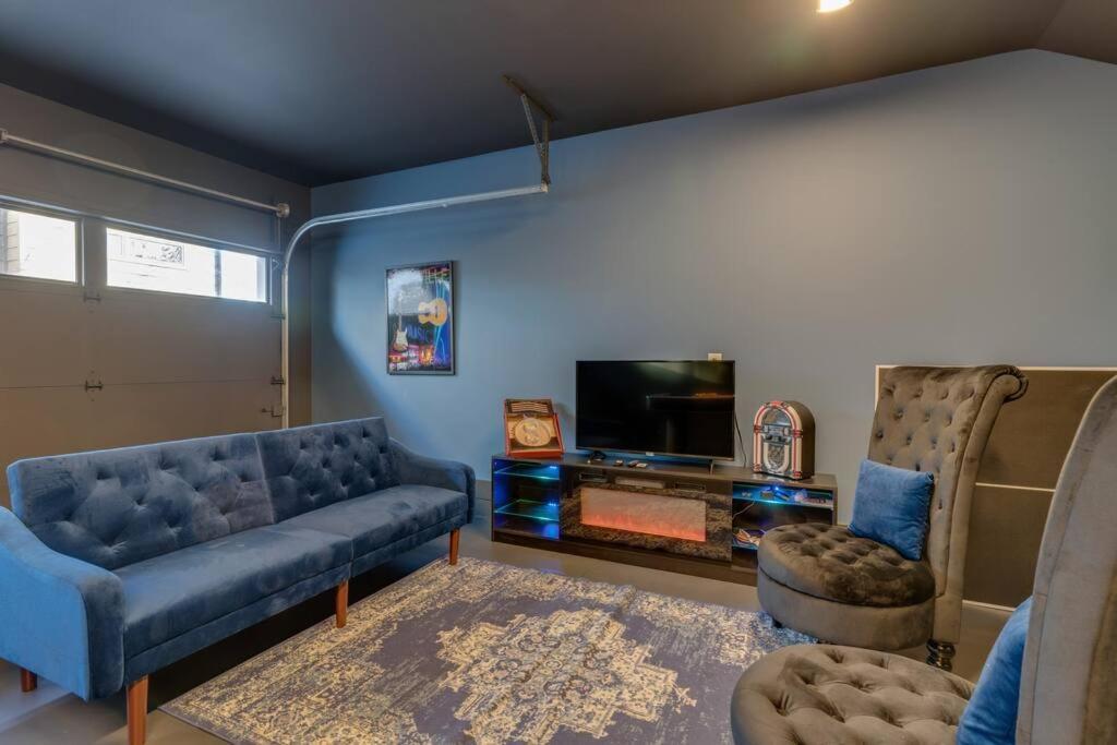 Lovely Rooftop-game Room-sleep 8, Near The Opry * Nashville